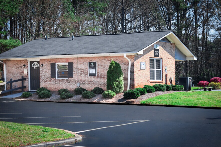 Ascent At Riverdale 634 Roy Huie Rd Riverdale GA 30274 Apartment Finder