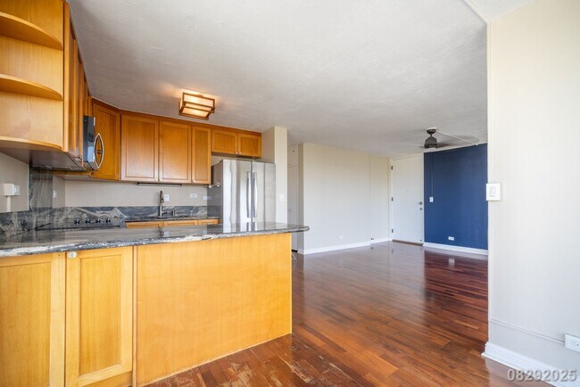 Building Photo - $2750.00 | 2bd/1ba Condominium in The Cons...