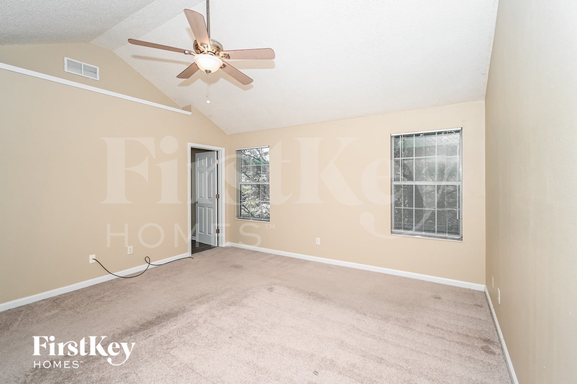 Building Photo - 4302 Ravenwood Dr