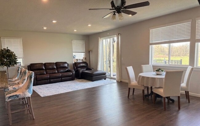 Building Photo - Gorgeous 2022 Build | 4 Bed + 2.5 Bath | Cornelius Single Family Home Located In Laurel Woods Nei...