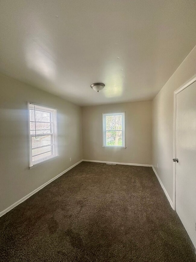 Building Photo - Ranch Style 3 Bedroom Home For Rent