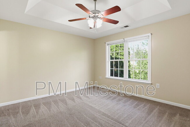 Building Photo - 24 Mabel Ln
