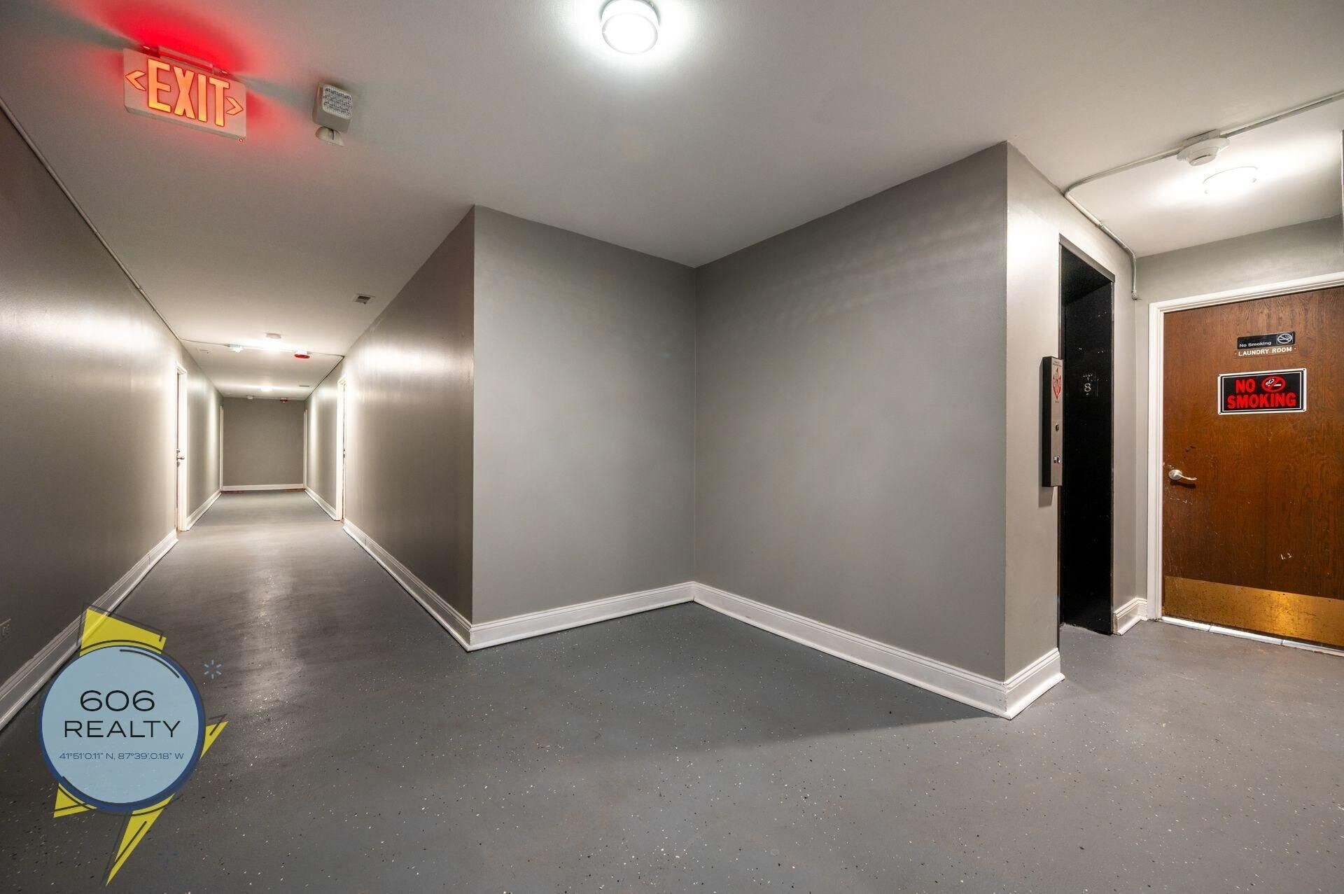 Building Photo - 2300 N Harlem Ave