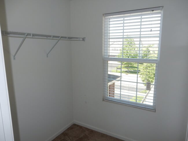 Building Photo - 2915 Church Rd