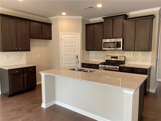 Building Photo - 2183 Shetley Creek Dr