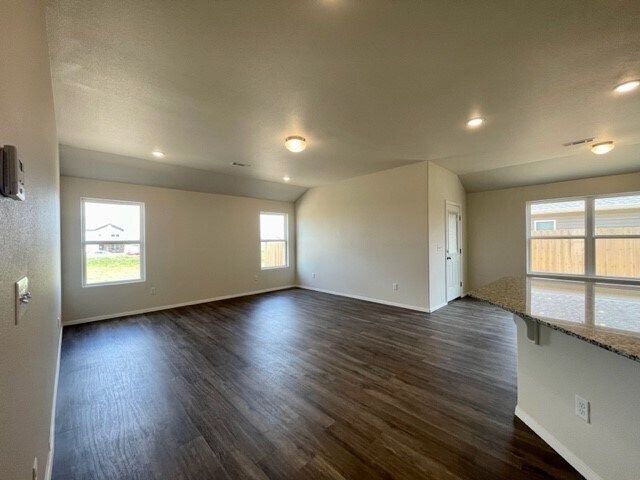 Building Photo - 1620 Eveningshade Ln