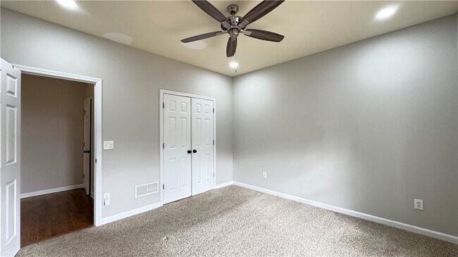 Building Photo - 7195 Devonhall Way