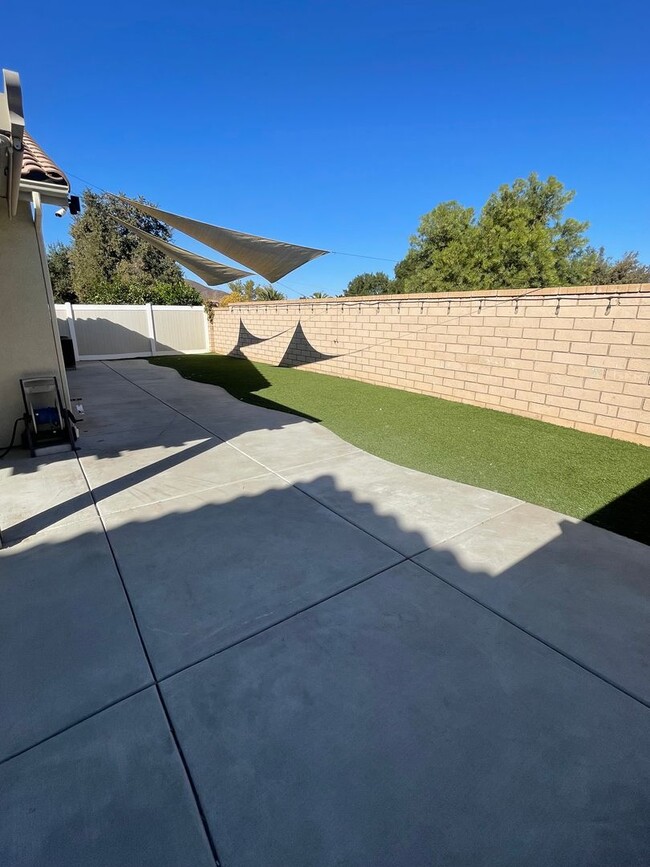 Building Photo - Coming Soon for Lease! 3 bedroom single st...