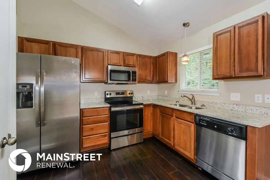 Building Photo - 1524 Dorie Ct