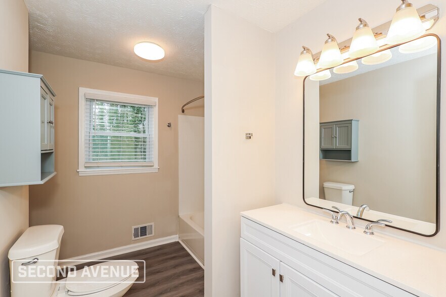 Building Photo - 958 Ellison Ct