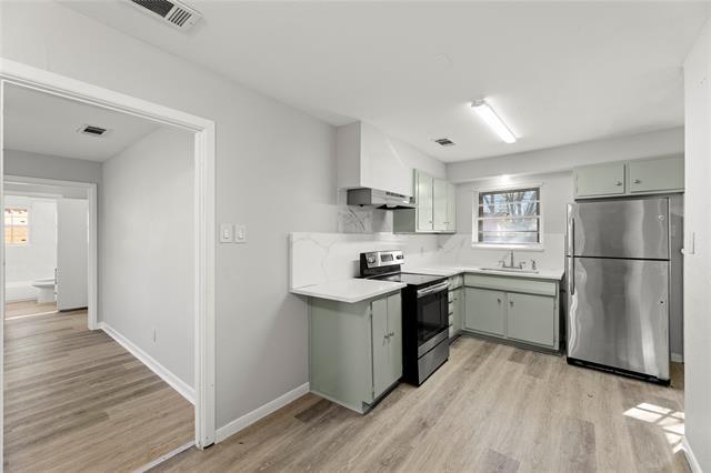 Building Photo - 1406 Ridgeview St