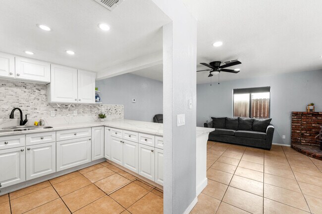 Building Photo - 14334 Alderwood Rd