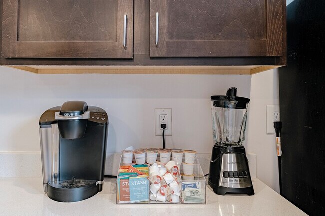 Building Photo - 11321 Hessler Rd