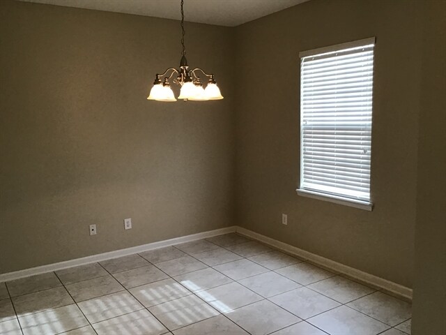 Building Photo - 305 Pine Arbor Cir
