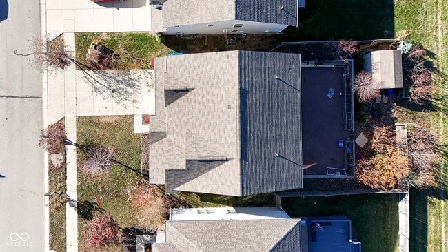 Building Photo - 5764 Bluff View Ln