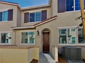 Building Photo - 36385 Amigos Ct