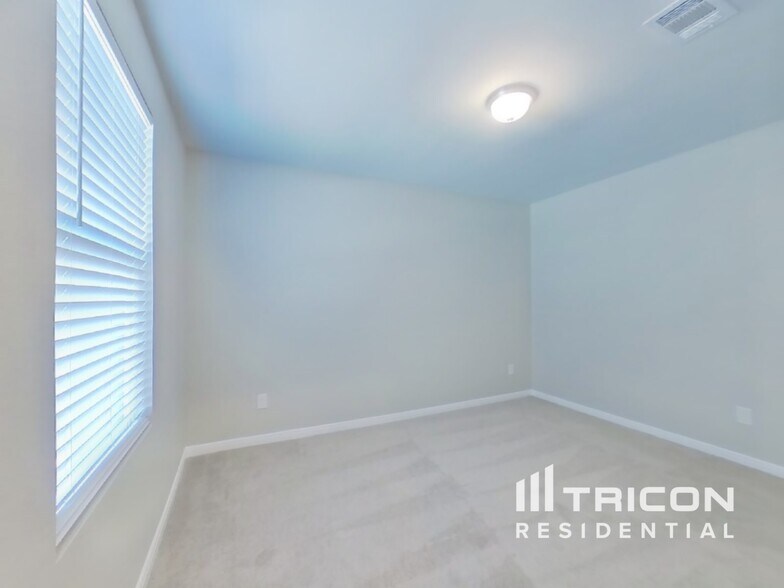 Building Photo - 15547 Taylorcrest Dr