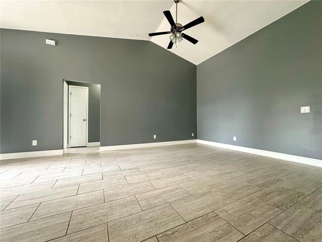 Building Photo - 1516 Crosswind Cir