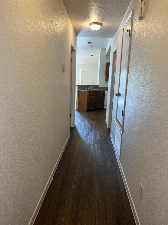 Building Photo - 4610 Waterproof Dr