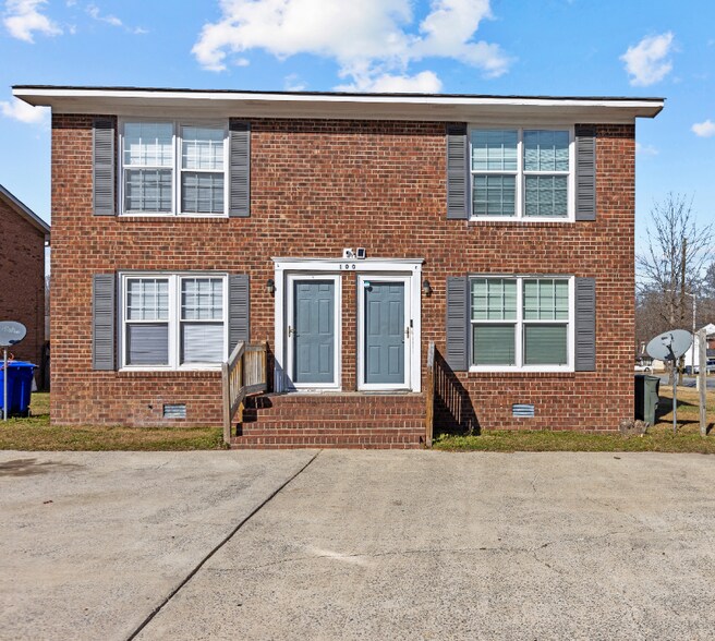 Building Photo - 100 Mosby Cir