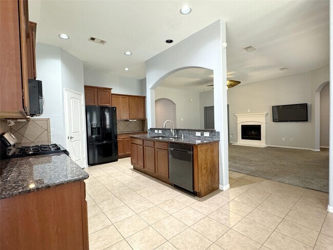 Building Photo - 1050 Forest Haven Ct