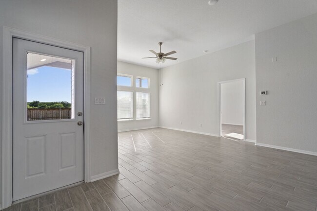 Building Photo - 829 Blue Oak Blvd