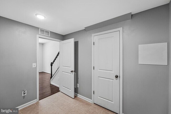 Building Photo - 24575 Rosebay Terrace