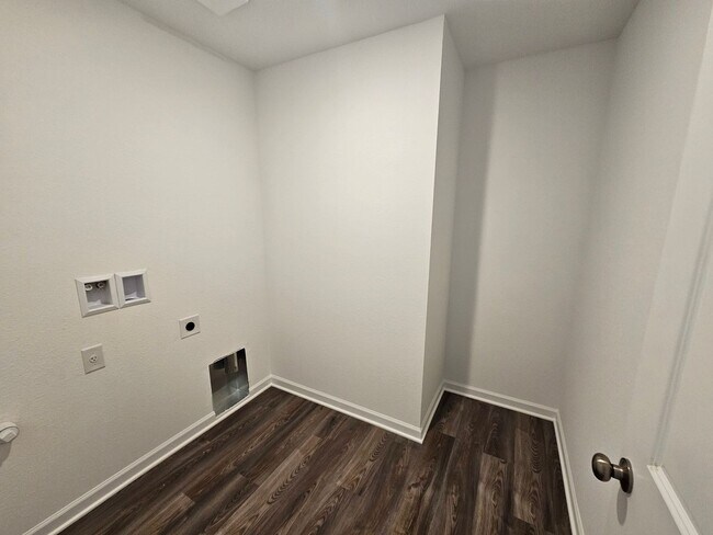 Building Photo - 1724 Diablo Dr