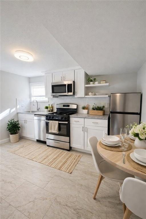 Building Photo - 40 Bourne St