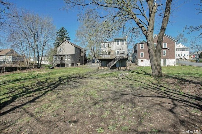 Building Photo - 304 Tower Ave