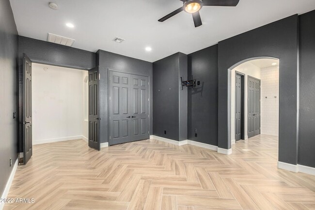 Building Photo - 10440 W Cashman Dr