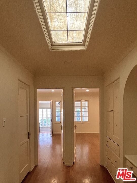 Building Photo - 203 N Doheny Dr