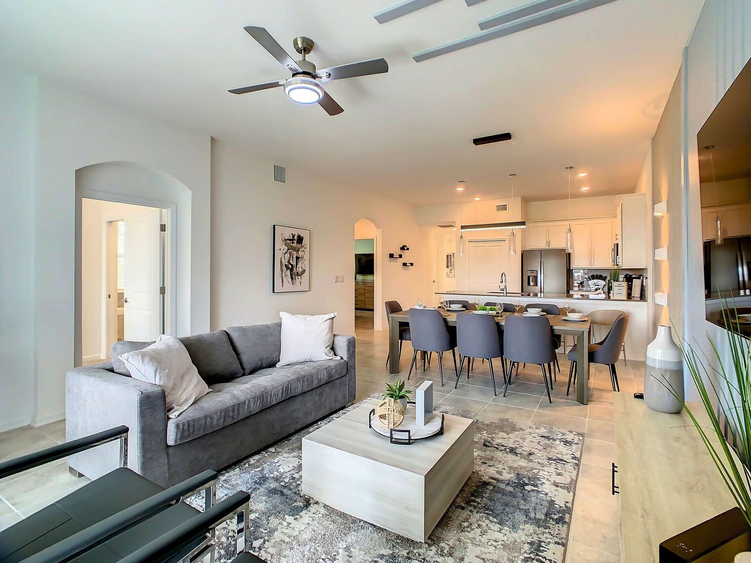 Building Photo - 955 Splash Shot Pl