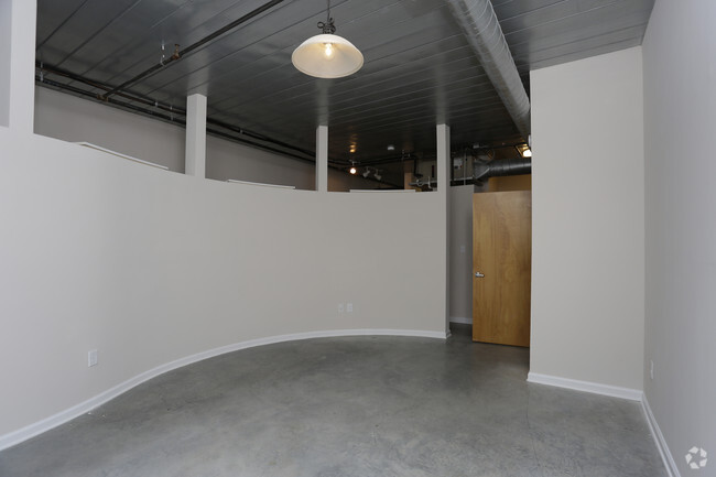 Interior Photo - Intown and Stonewall Lofts