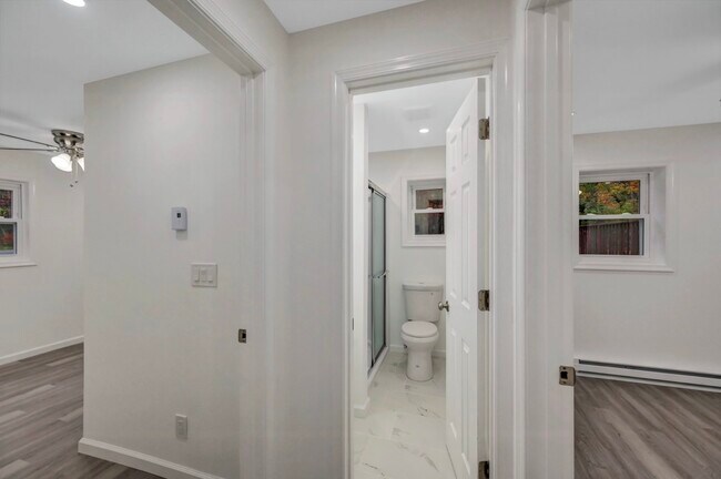 Building Photo - 752 Toll Rd