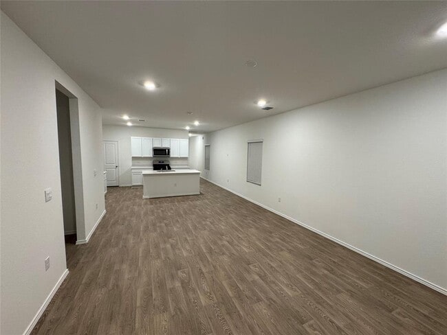 Building Photo - 12114 Pike Bnd