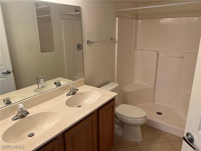 Building Photo - 9601 Rosewood Pointe Terrace