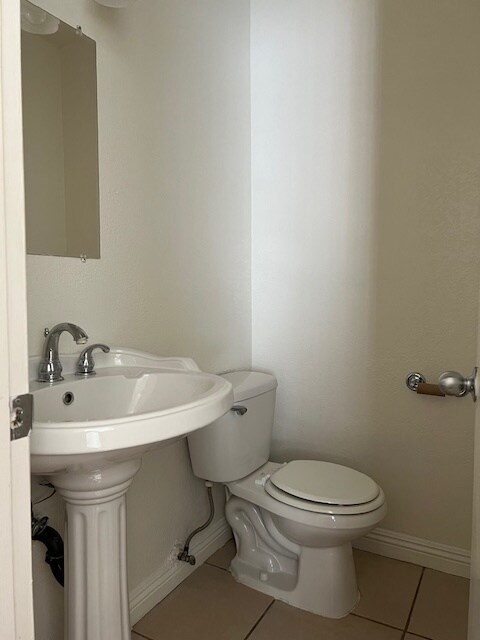 Downstairs bathroom - 2649 Andover Ave