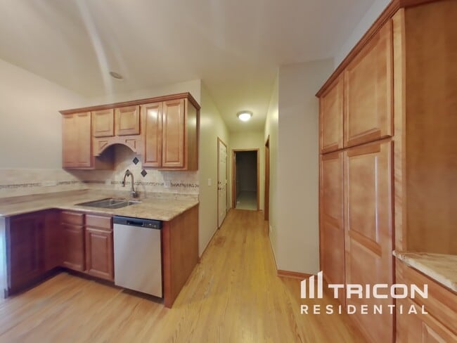 Building Photo - 593 Prairie Crossing Dr
