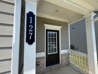 Building Photo - 127 Sawgrass Dr