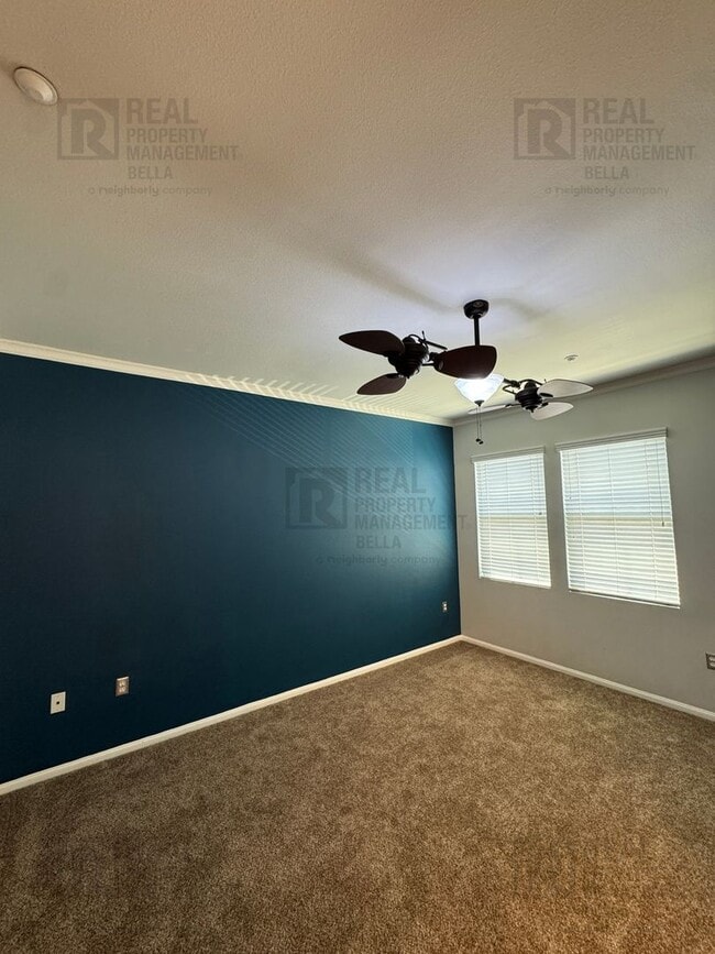 Building Photo - Resort-Style Living Awaits in This Spacious Canyon Hills 3-Bedroom Condo
