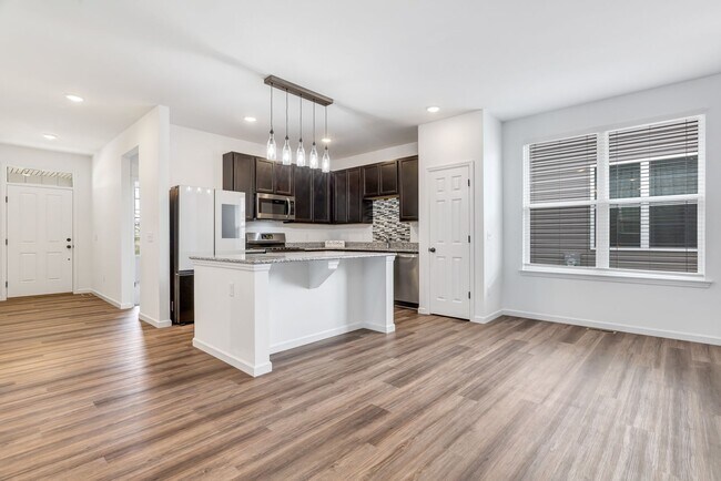 Building Photo - Coming Soon! Stunning 3 Bedroom home!