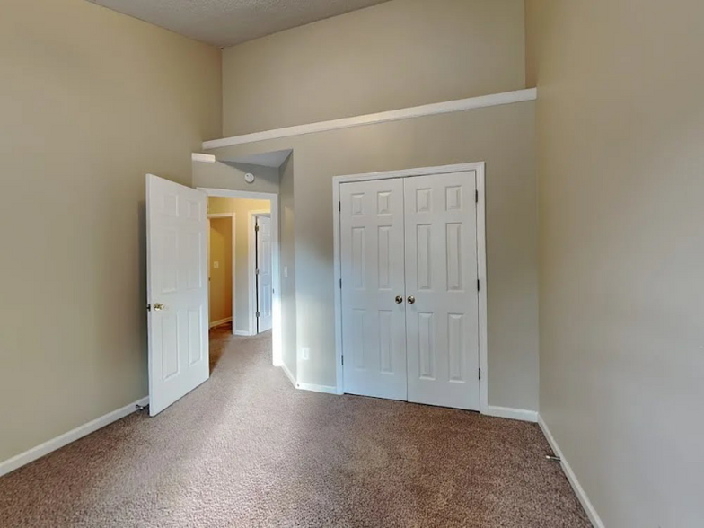 Building Photo - 2344 Brandenberry Ct