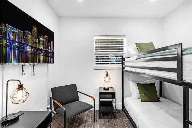 Building Photo - 6661 Freedom St