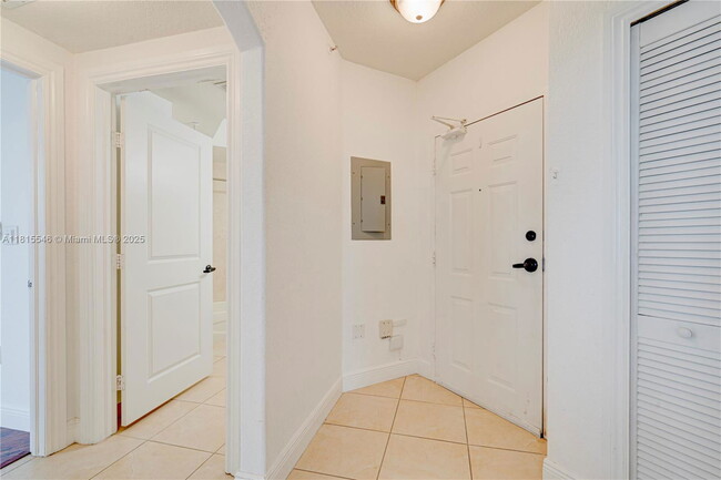 Building Photo - 2301 SW 27th Ave