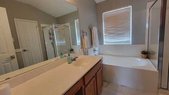 Building Photo - 15029 Valerian Tea Dr