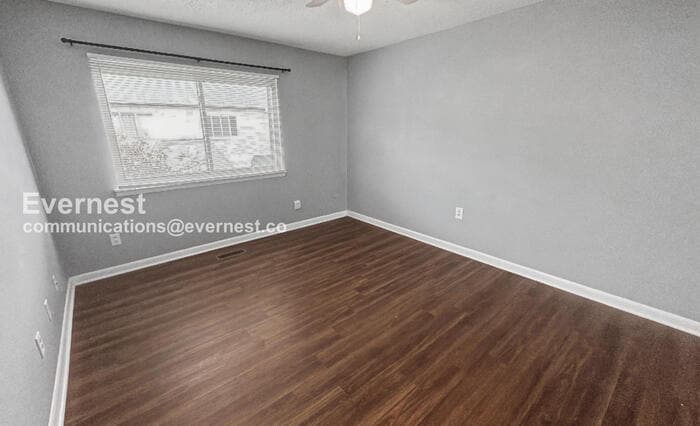 Building Photo - 2225 Golf Rd SW