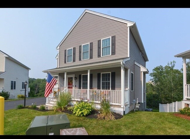 Building Photo - 8 Sourwood Cir