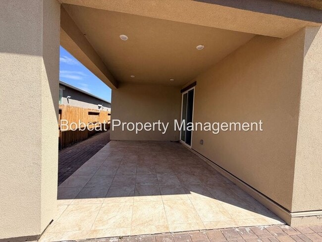 Building Photo - 1751 Boundary Peak St