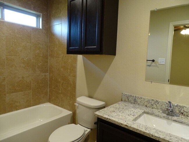 Building Photo - 6411 Luglio Ln